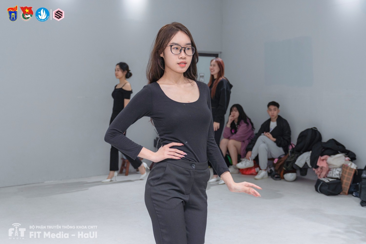 434112786 1015508829990012 3118870642111116558 n