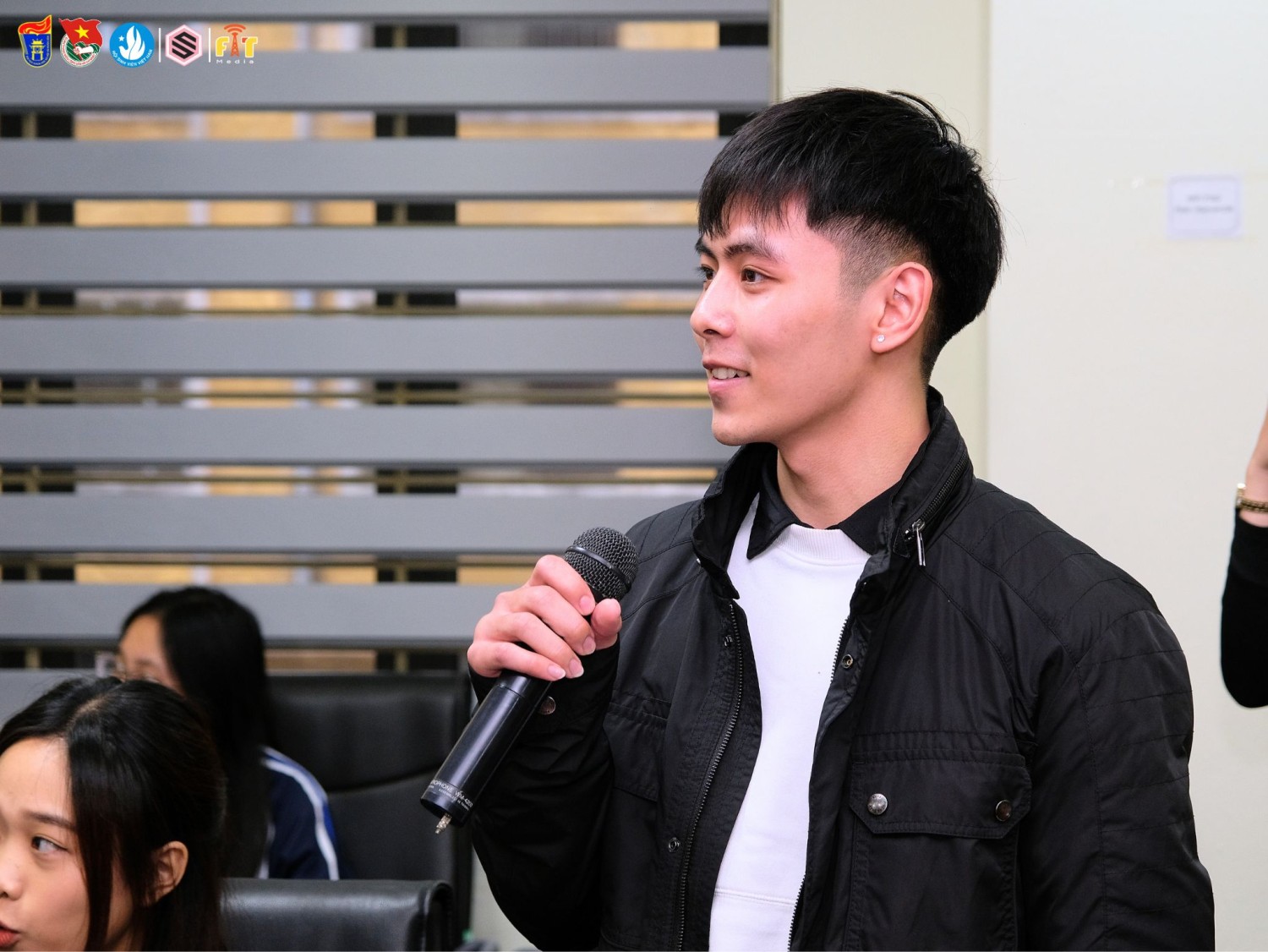 414664359 960027195538176 3506851306178156044 n